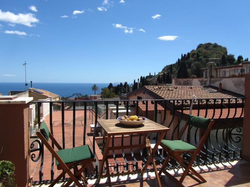 Comeinsicily Al Mercato Apartment Taormina Room photo