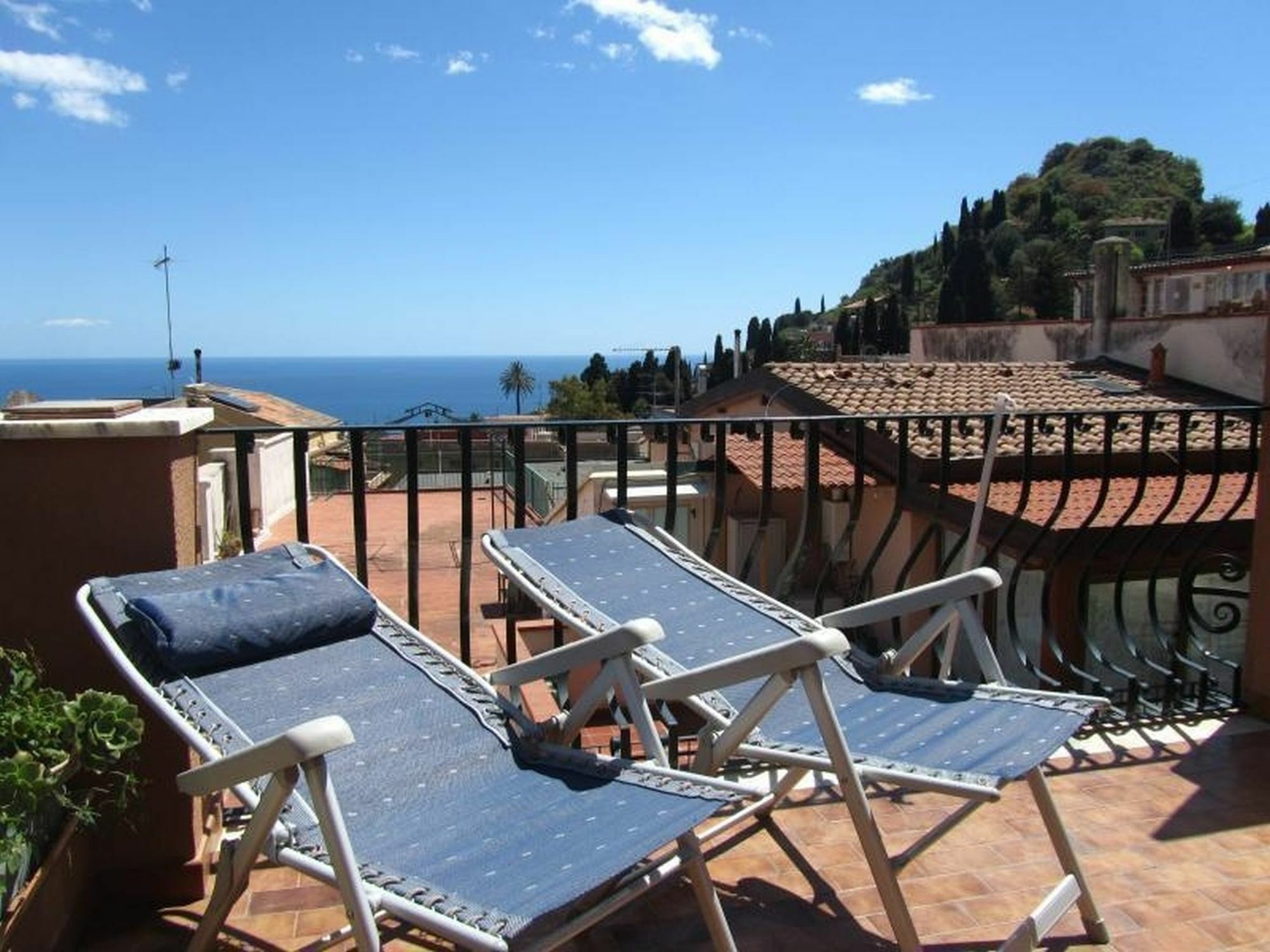 Comeinsicily Al Mercato Taormina Exterior photo